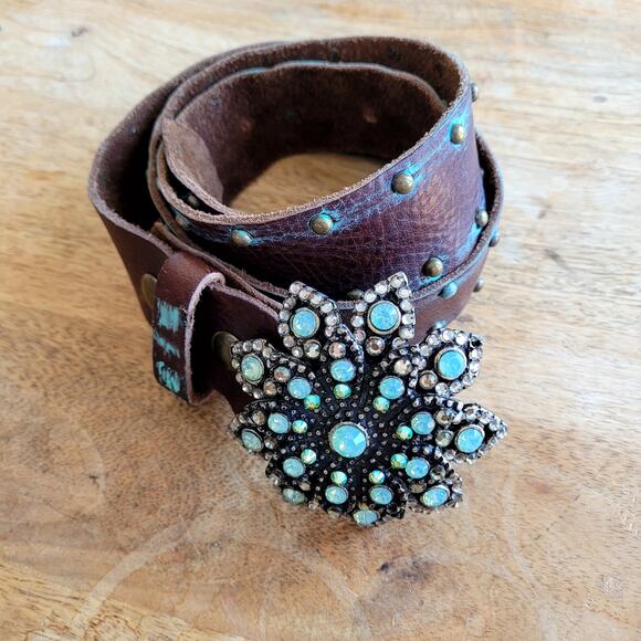 Leatherrock Accessories - Leather rock Flower rhinestone Western belt
